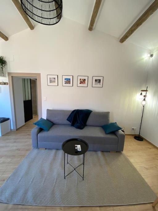Le Petit Loft Des Halles Béziers Buitenkant foto
