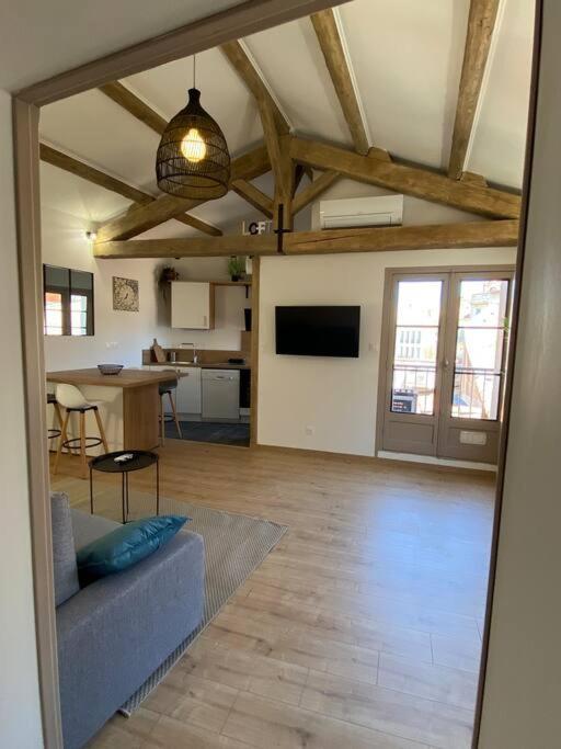 Le Petit Loft Des Halles Béziers Buitenkant foto
