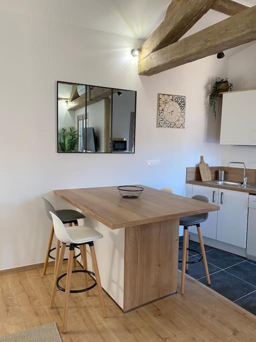Le Petit Loft Des Halles Béziers Buitenkant foto